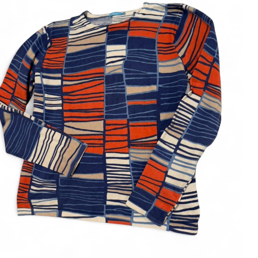 Women’s size small J. McLaughlin long sleeve sweater